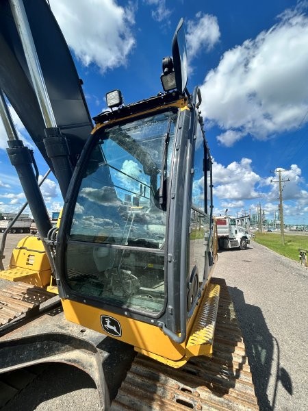  2018 DEERE 180G at Conquest Equipment Saskatchewan