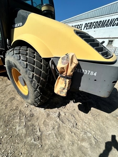  2008 VOLVO SD 100D at Conquest Equipment Saskatchewan