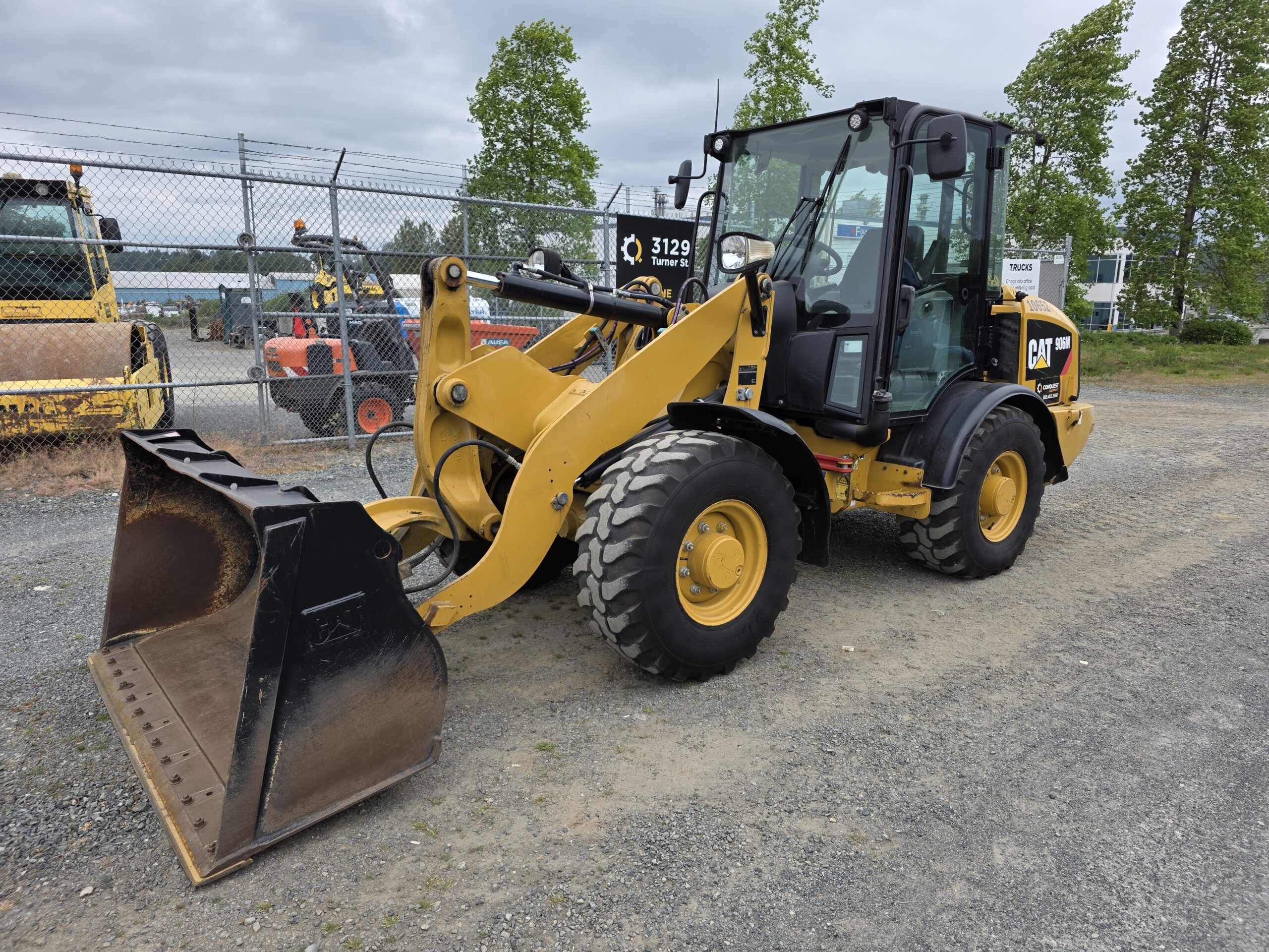  2019 CAT 906 at Conquest Equipment Saskatchewan