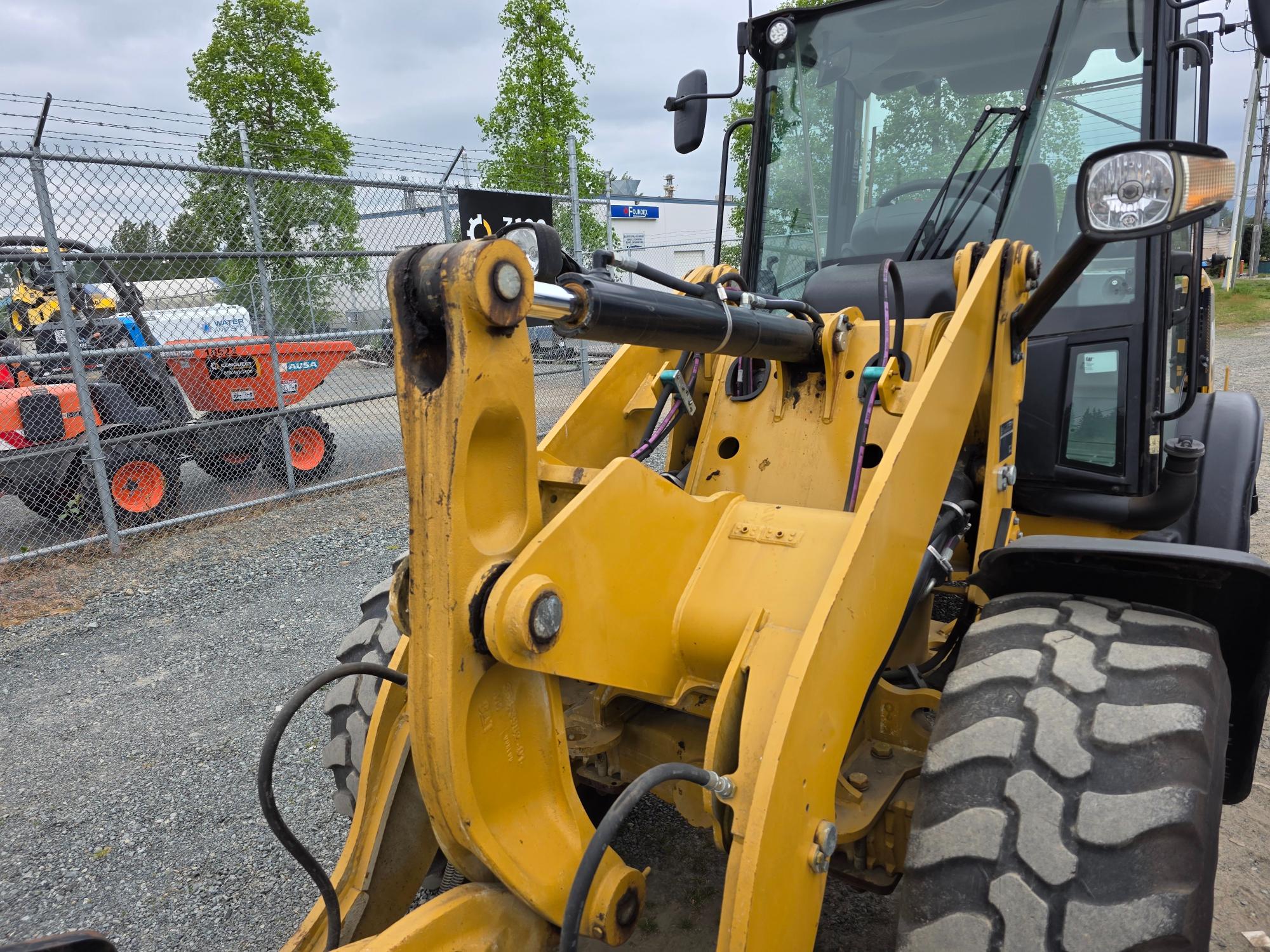  2019 CAT 906 at Conquest Equipment Saskatchewan