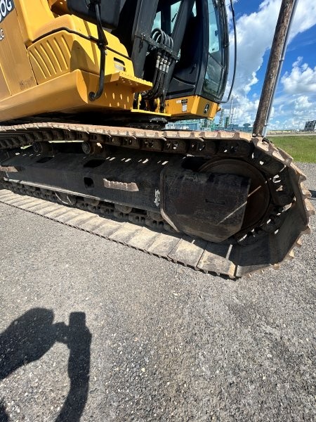  2018 DEERE 180G at Conquest Equipment Saskatchewan