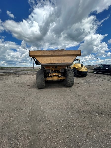  2011 DEERE 300DT at Conquest Equipment Saskatchewan