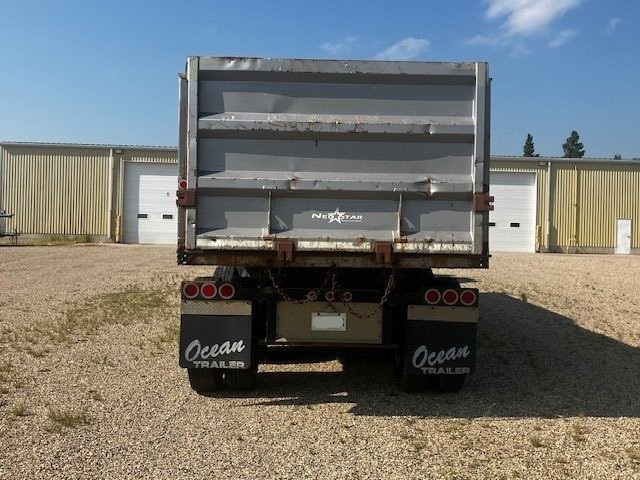  2011 NeuStar Tridem End Dump at Conquest Equipment Saskatchewan