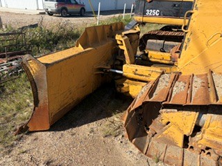  2005 CAT D6N at Conquest Equipment Saskatchewan