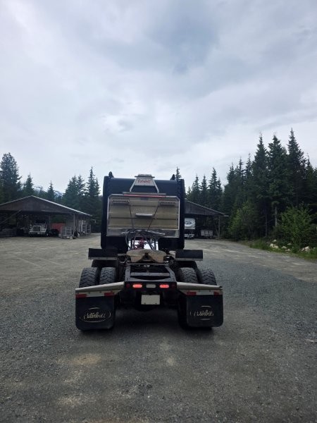  2020 Peterbilt 389 Tandem at Conquest Equipment BC