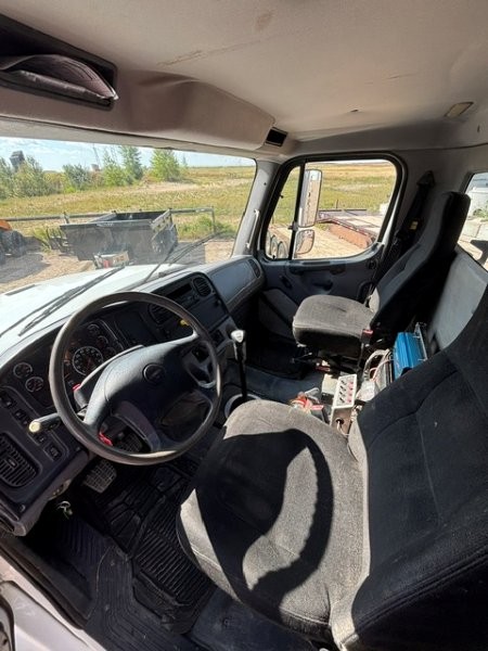  2012 Freightliner/Vac Truck Tandem / HX12 at Conquest Equipment Saskatchewan